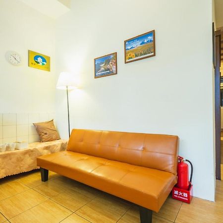 Train Hostel Chaozhou ภายนอก รูปภาพ