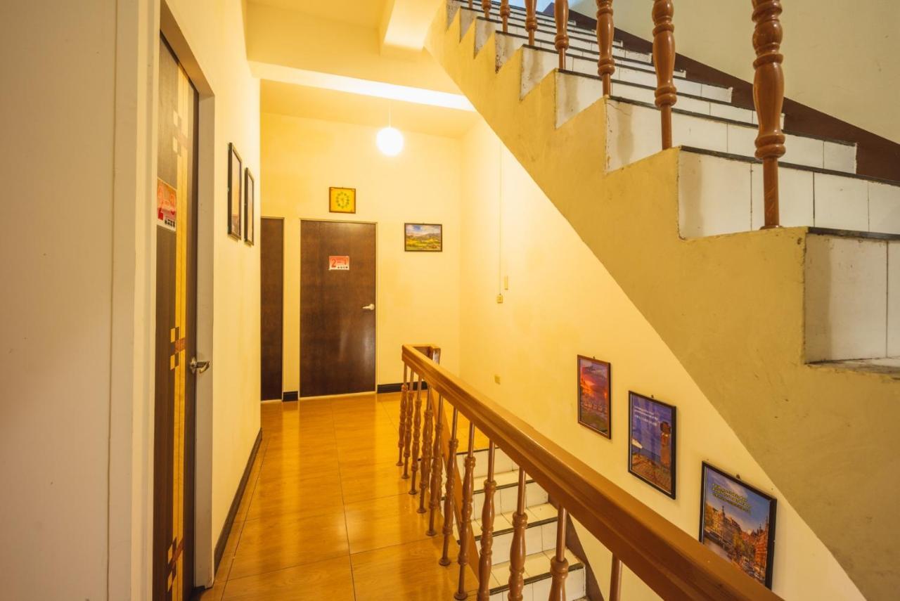 Train Hostel Chaozhou ภายนอก รูปภาพ